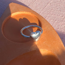 Load image into Gallery viewer, SALE - Mini heart ring
